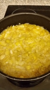 Homemade Leek & potato soup ~ deanysdesigns.co.uk