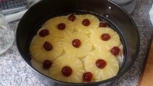 homemade pineapple upside down cake - deanysdesigns.co.uk