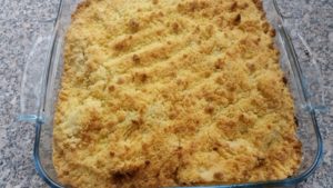 homemade rhubarb & apple crumble - deanysdesigns.co.uk