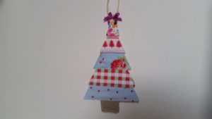 handmade fabric scrap christmas tree decorations - deanysdesigns.co.uk